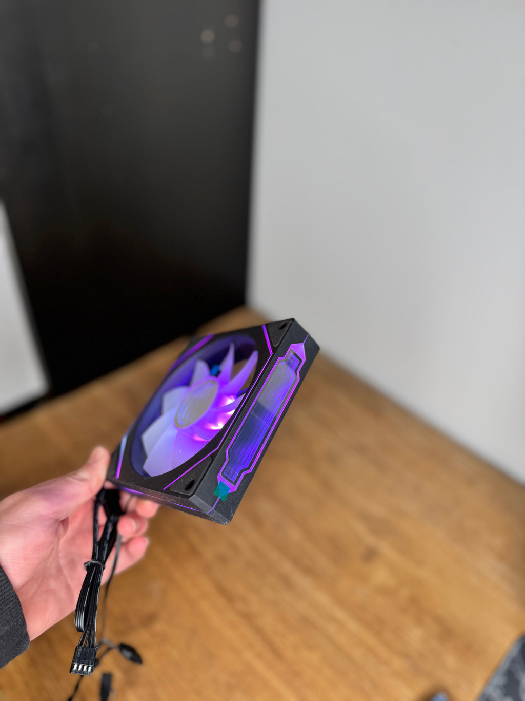 120mm RGB Reverse Blade -tuuletin 3pack